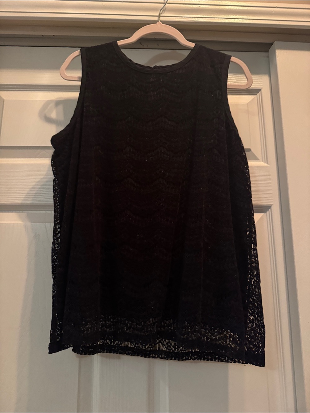 LOFT Black Lace Shell Tank